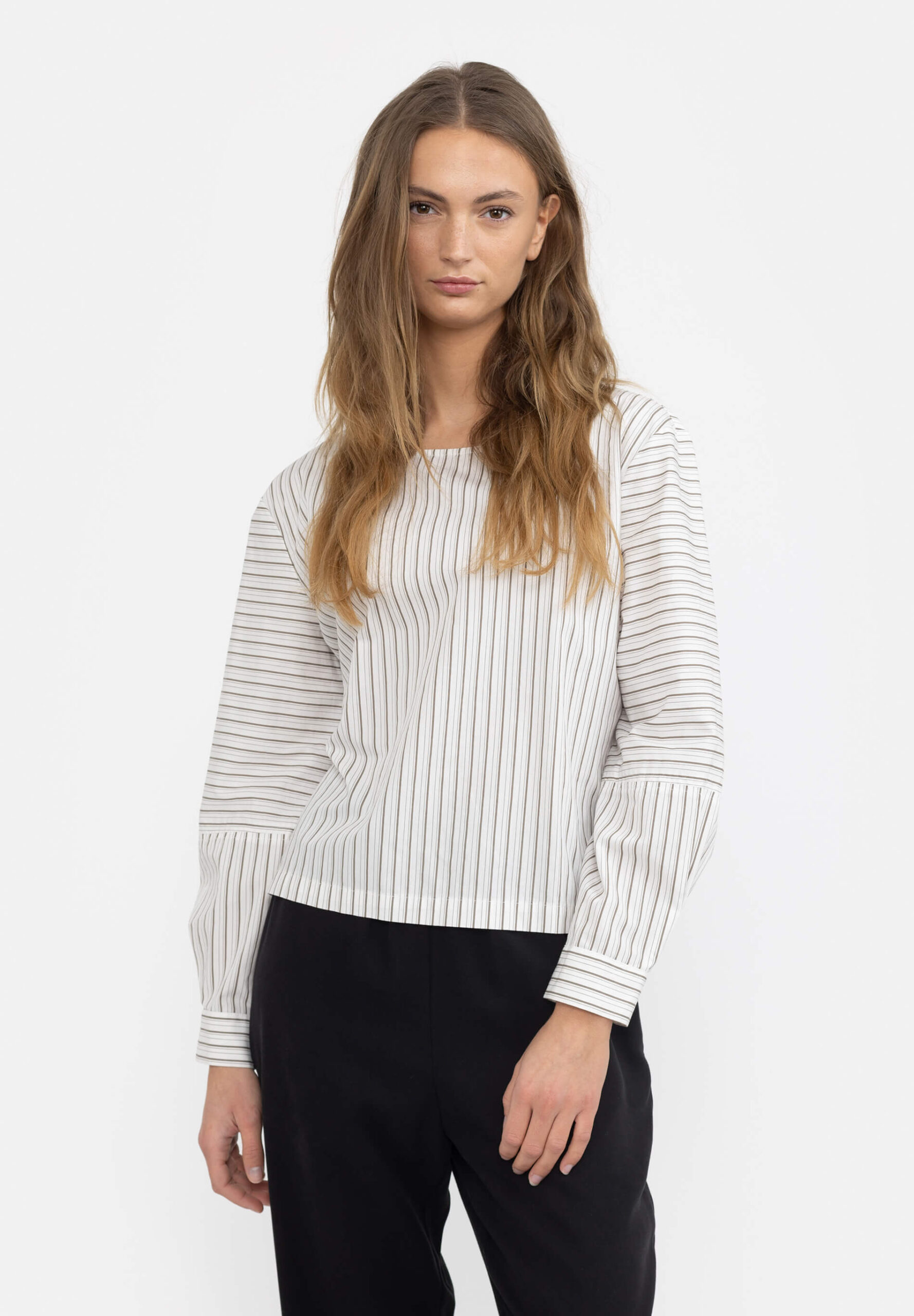 ES123-717 - 206 Snow White Stripes - Extra 1 (1)